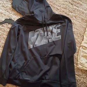 Men's therma fit hoodie